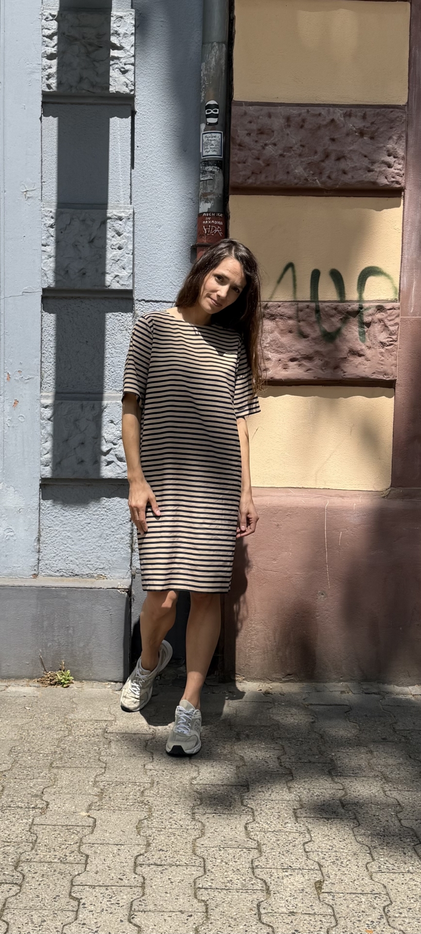 TALVI Kleid beigebalu gesteift 1